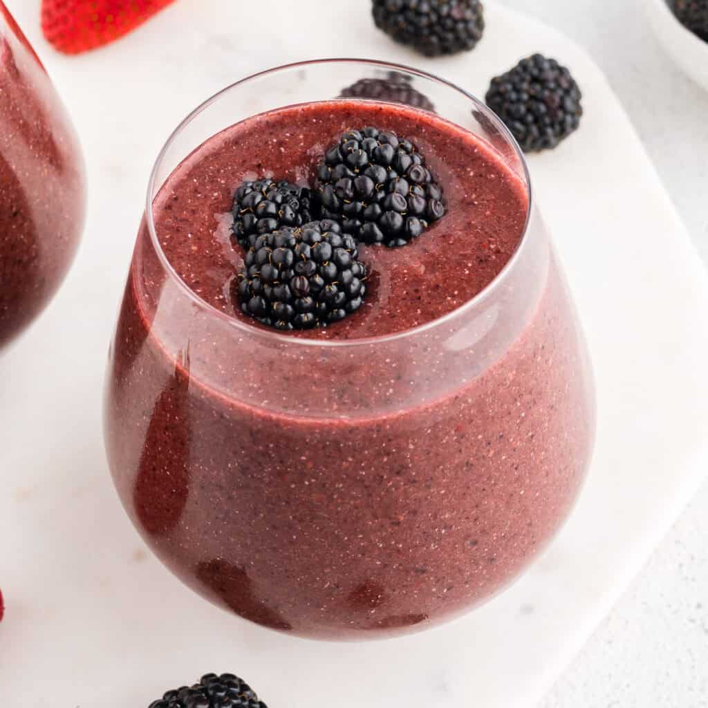 Blackberry Strawberry Smoothie